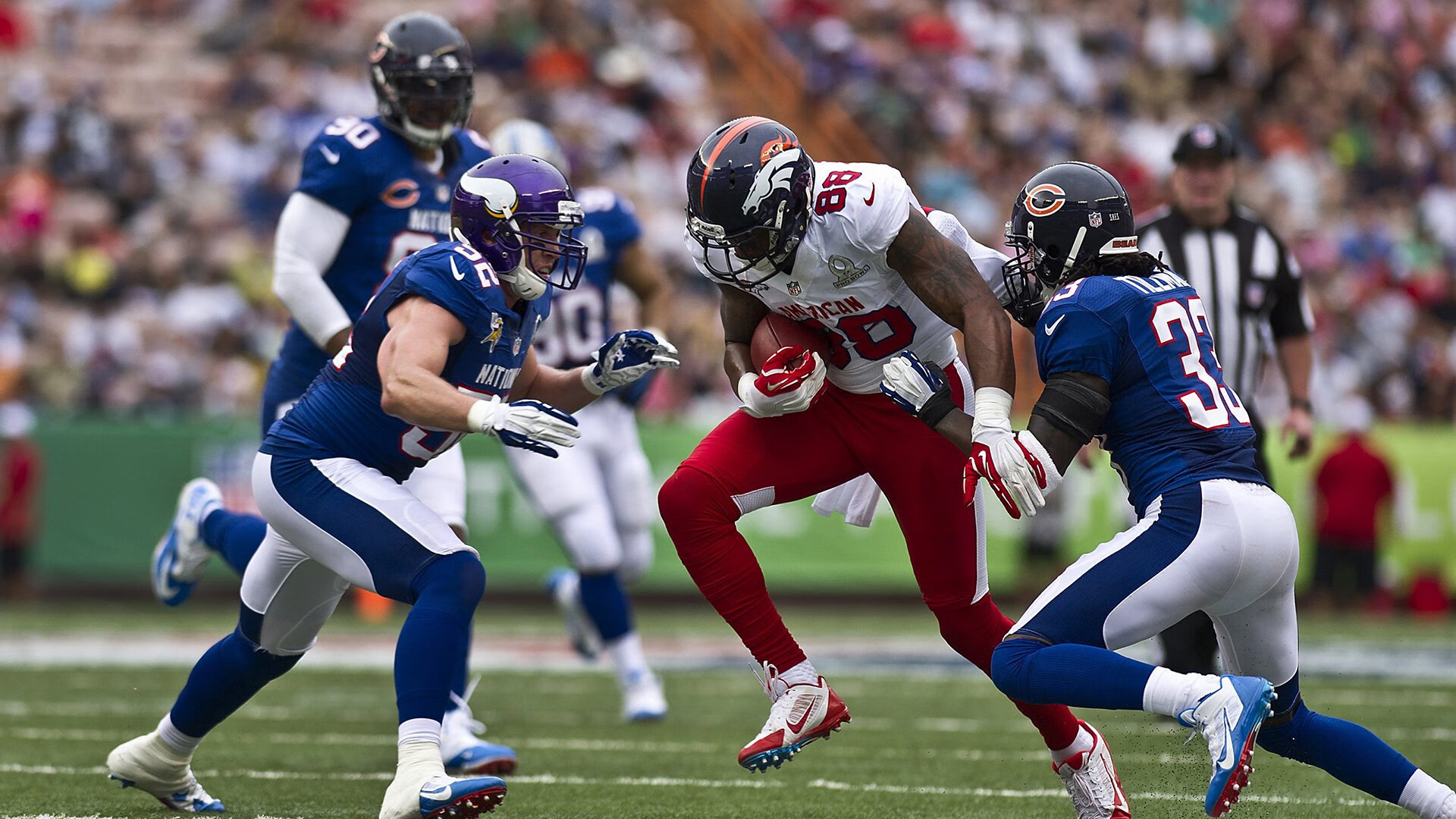 “鹈鹕队锋线组合发威,轻取对手”,鹈鹕队改名前是哪个队