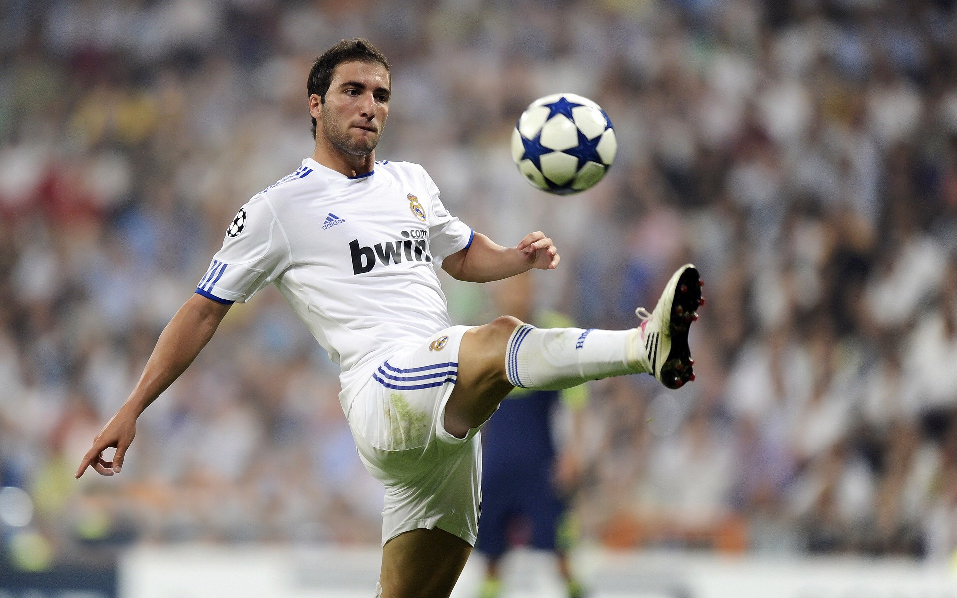 关键比赛！意甲争冠势如破竹，战况胶着，意甲比赛集锦